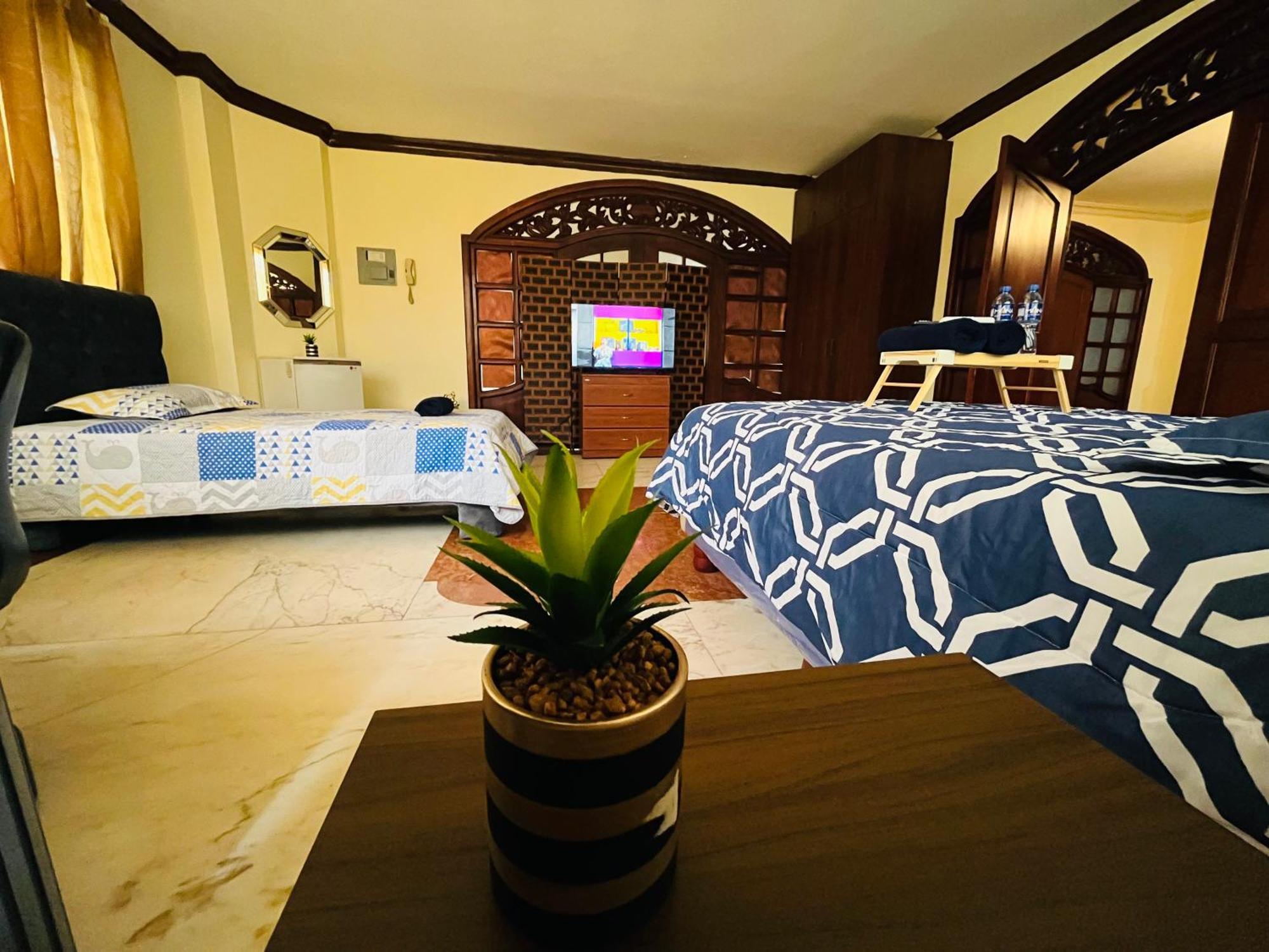 Mega Suite Junto Al San Marino Shopping Guayaquil Buitenkant foto