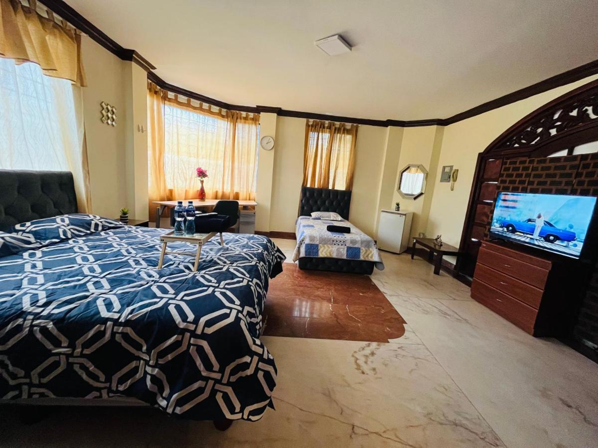 Mega Suite Junto Al San Marino Shopping Guayaquil Buitenkant foto